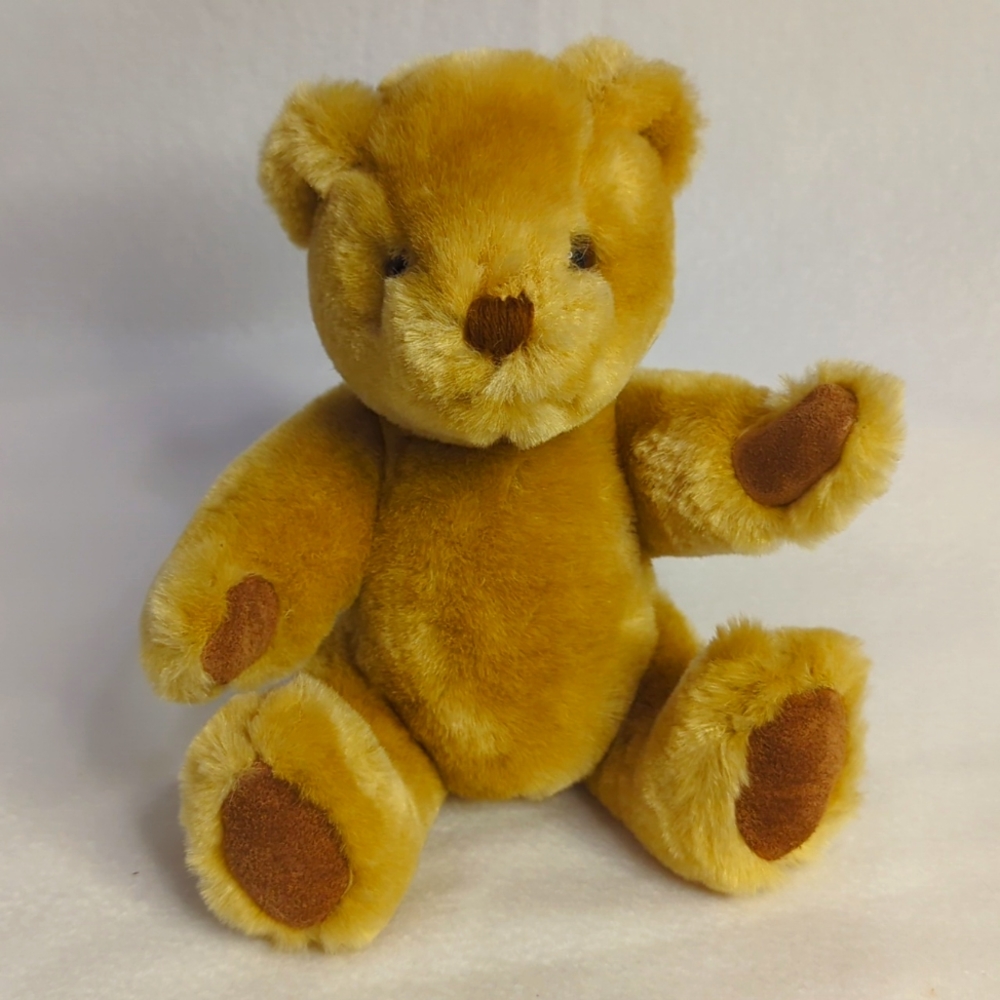 Vintage 1983 Gund Collector's Classic Jointed Teddy Bear Leather Suede Paws 10"